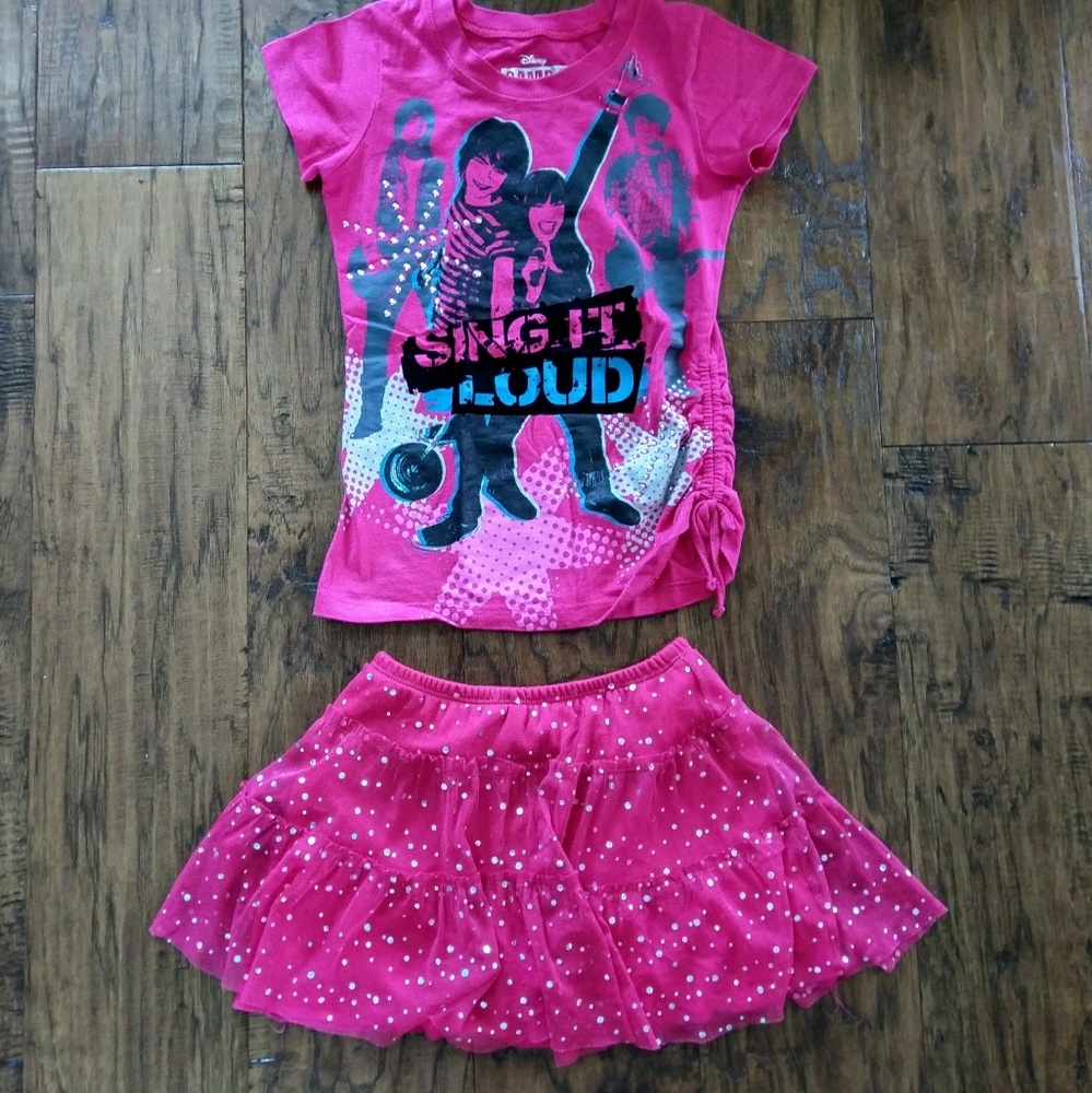 Disney T-shirt NWOT & Sequined Mini!